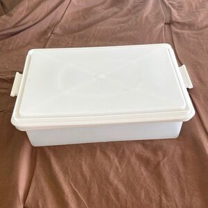 Tupperware White sheet cake  Food Storage Container